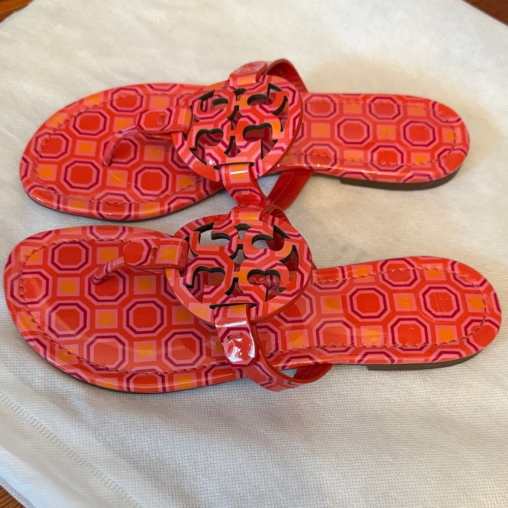 Tory Burch NWOB Miller Sandals - Picture 3 of 4